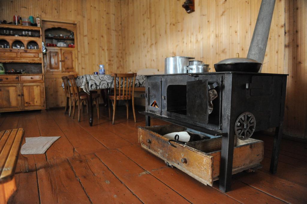 Guest House Murkvam Tvebishi 객실 사진